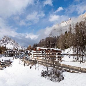 Hotel Des Alpes